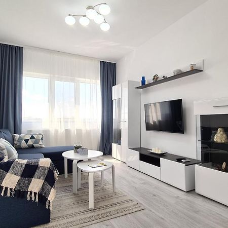 Bright Stylish Apartment In Pitesti Piteszti Zewnętrze zdjęcie